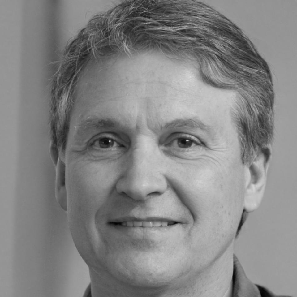 Portrait of Kieran Beaumont, Lead Investment Strategist